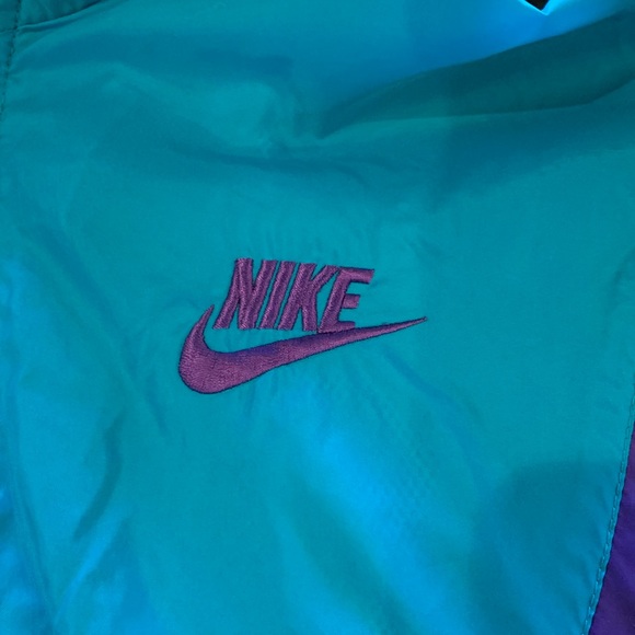 Vintage Nike Windbreaker - Picture 2 of 4